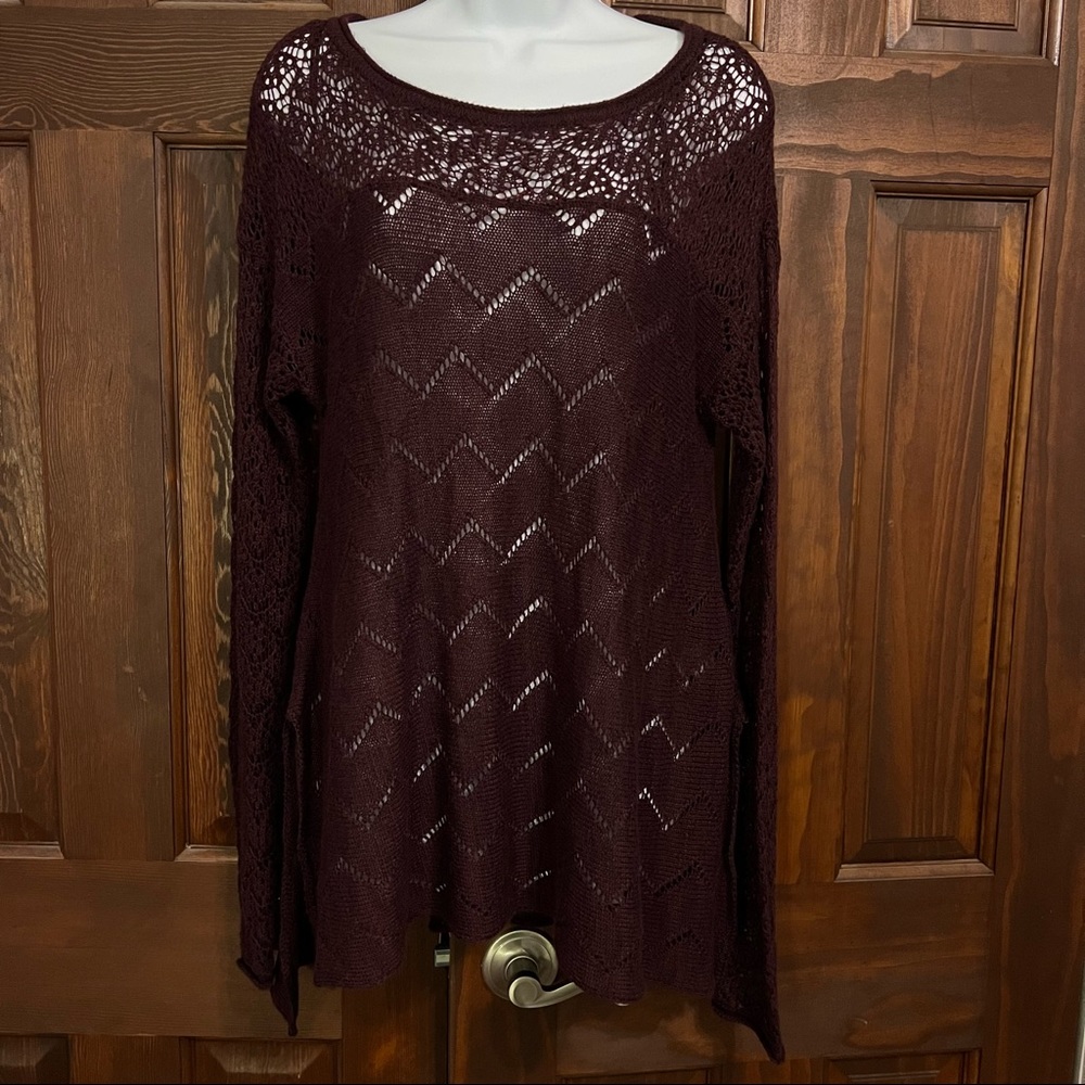Jessica Simpson SZ Large - Maroon Knitted Lace Sweater Chevron